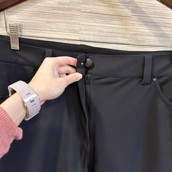 Lululemon Women's City Sleek 5 Pocket 7/8 Pant in Black Size 33 - Picture 5 of 11